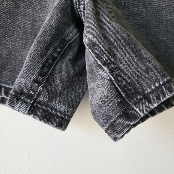 Zara black high waisted zipper fly jean shorts Size 2 - Picture 3 of 7